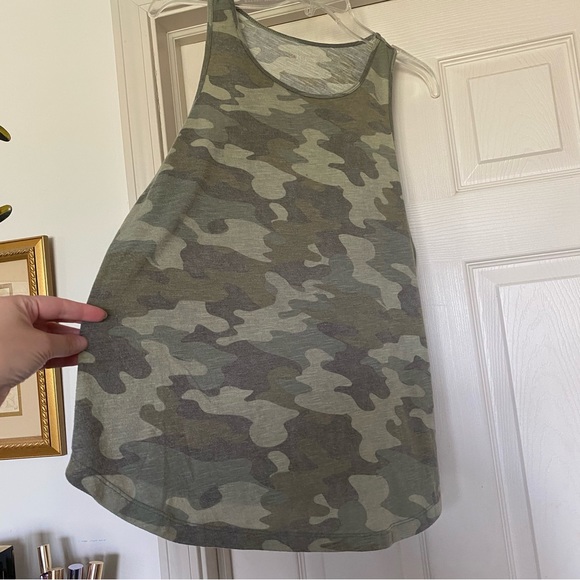 Mudd size large camo tank top - Picture 6 of 6